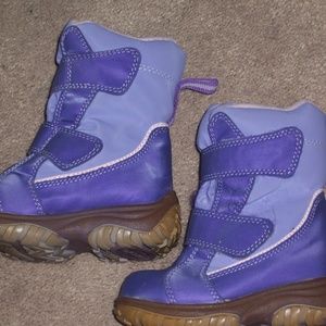 Circo toddler girls pre-school snow Boots size 5